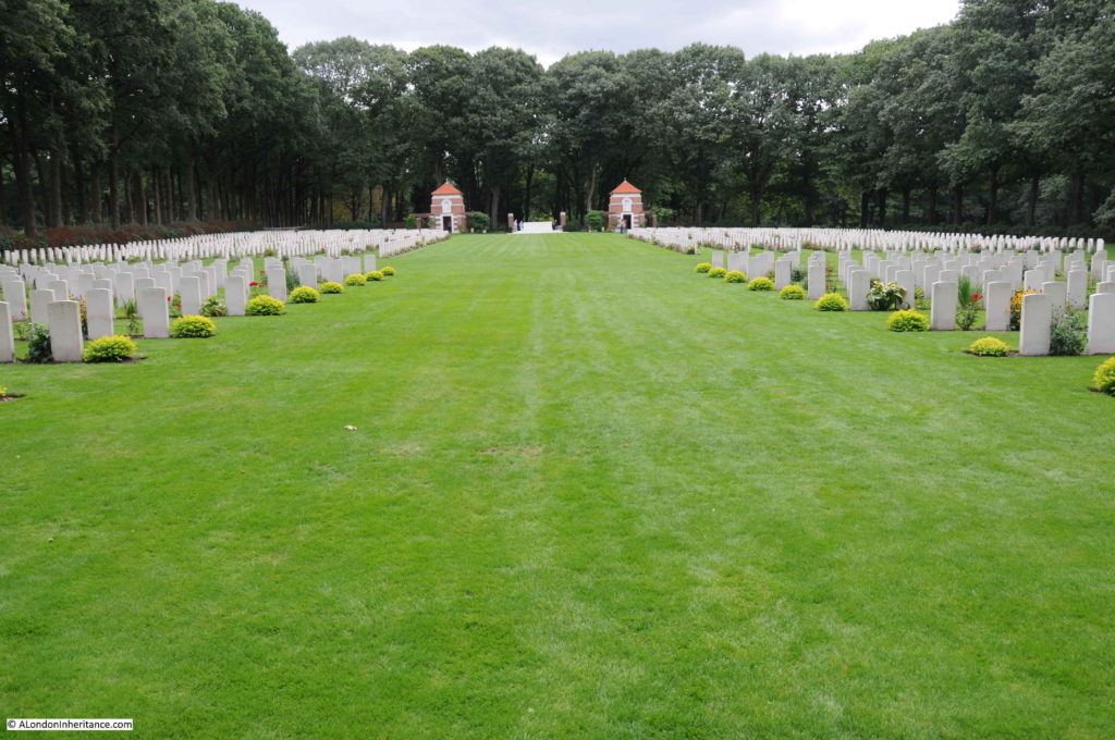 Arnhem Oosterbeek War Cemetery