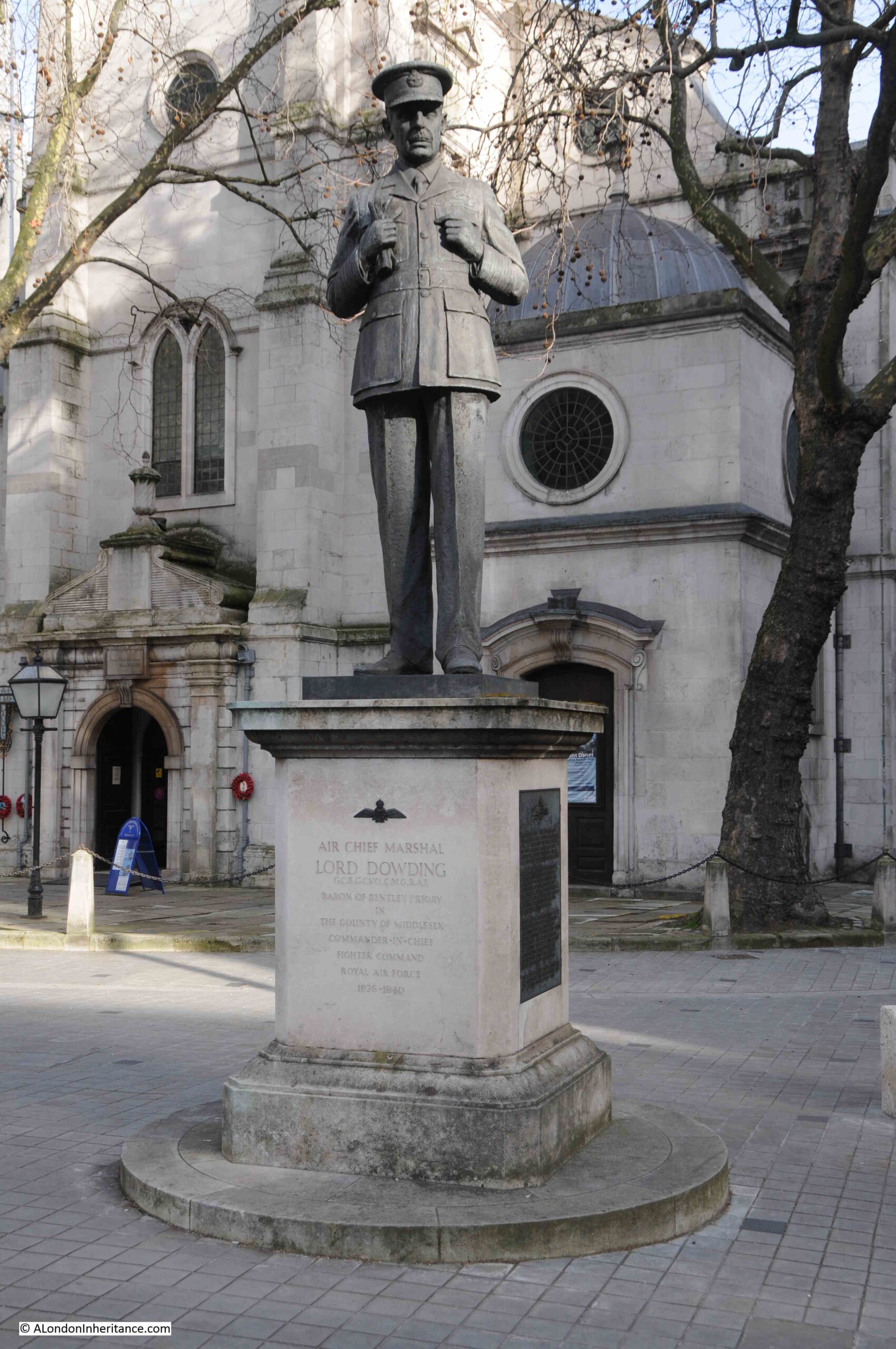 Lord Dowding memorial