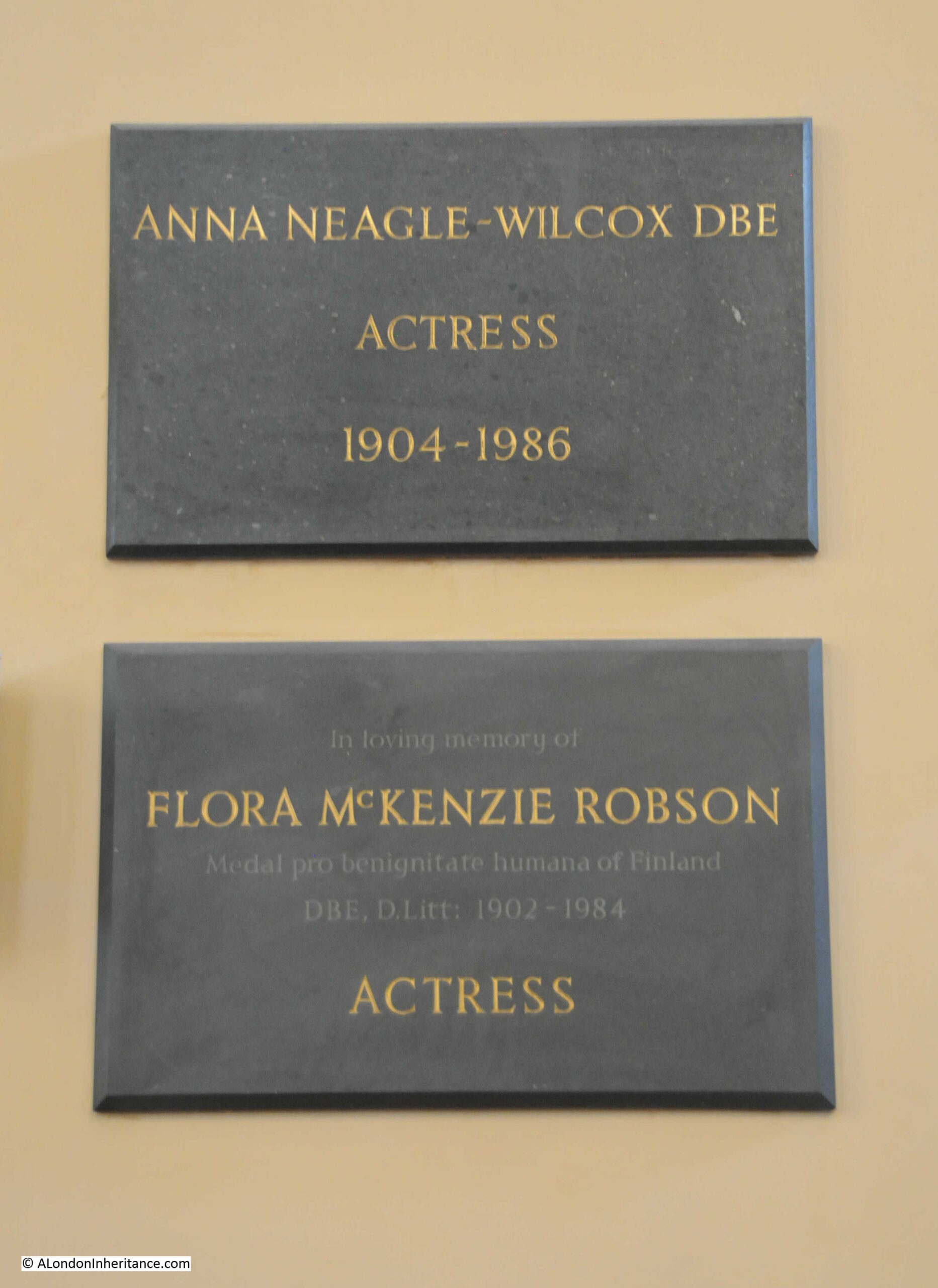 Anna Neagle memorial